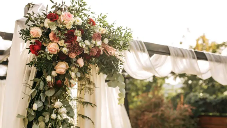 DIY Chandelier & Fern Overhang For Wedding Decoration