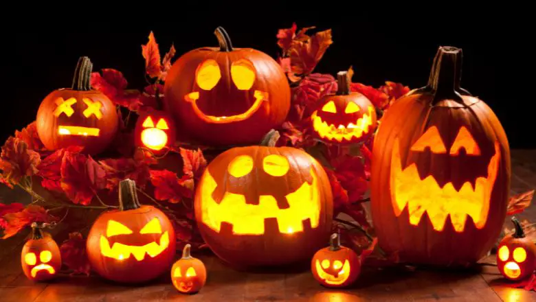 DIY Halloween Decorating Ideas for Kids #4: Haunted House Lanterns