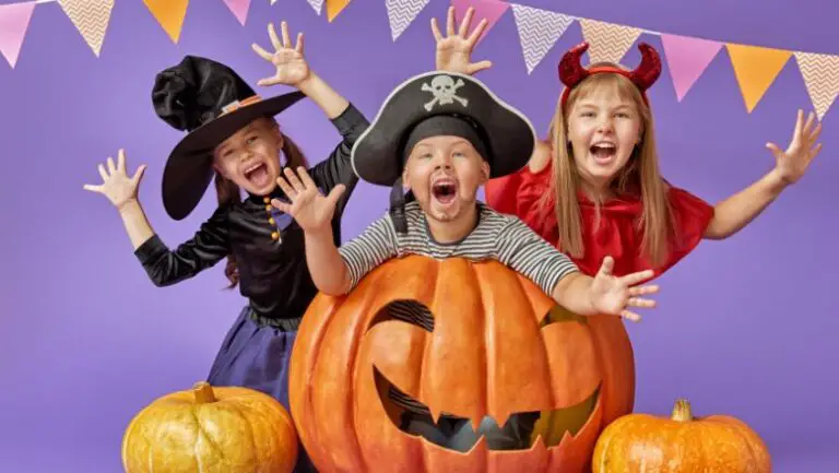 5 Bewitching DIY Halloween Party Ideas For Kids!
