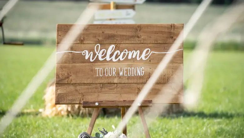 Handmade Rustic Wedding Signs