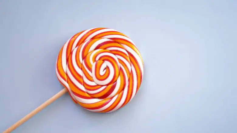 Holiday Lollipops with a Twist: Adding a Pop of Flavor to Your Celebrations