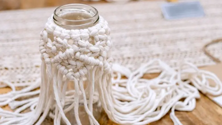 Macramé Projects for Boho-Chic Home Decor