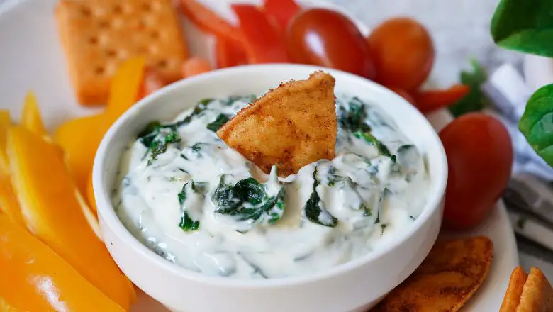 Spinach and Artichoke Dip Cups: Savory Indulgence