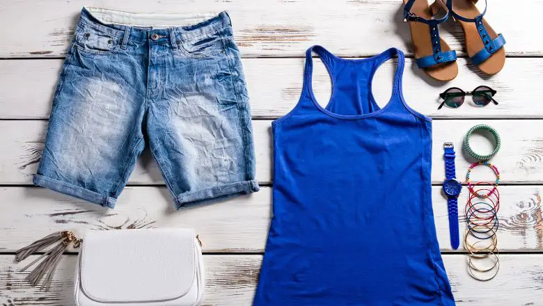 Tee Revival: Turn an Old T-Shirt into a Chic Tank Top