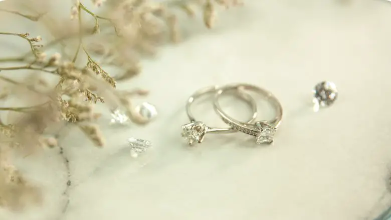Ways To Customize Your Engagement Ring