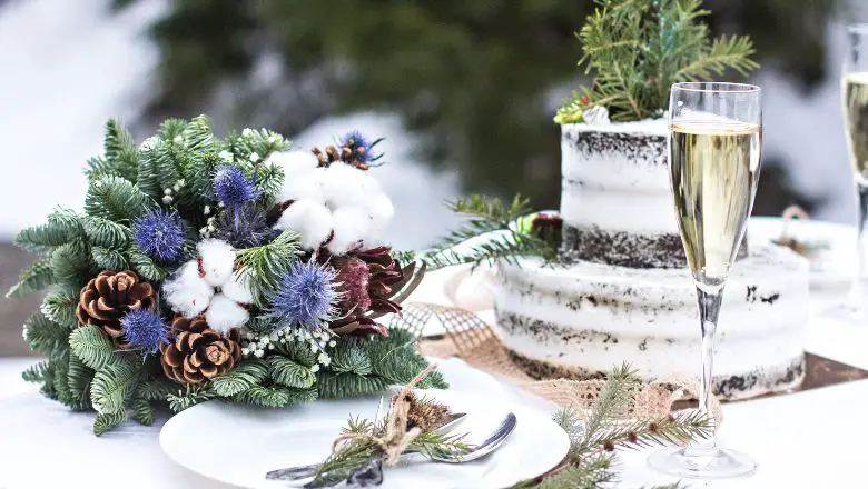 Whimsical Centerpieces with Frosted Jars